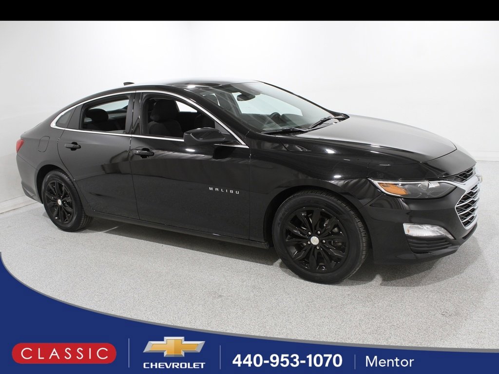 Used 2025 Chevrolet Malibu LT image 1