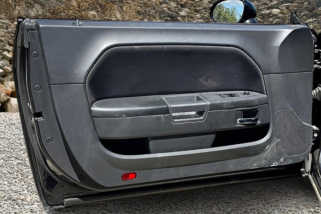 Used 2014 Dodge Challenger R/T w/ Blacktop Package image 21