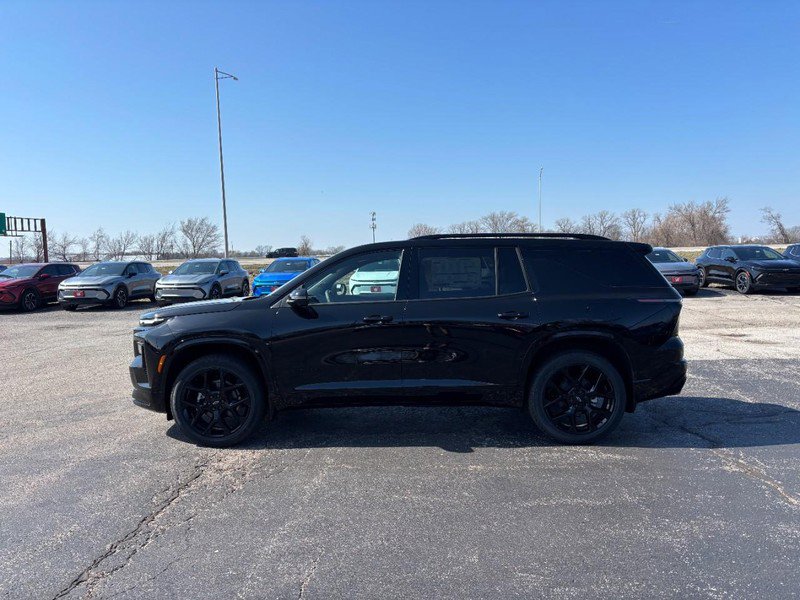 New 2026 Chevrolet Traverse RS w/ LPO, Floor Liner Package video 2