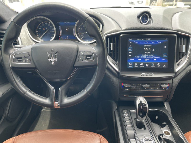Used 2017 Maserati Ghibli RWD image 14