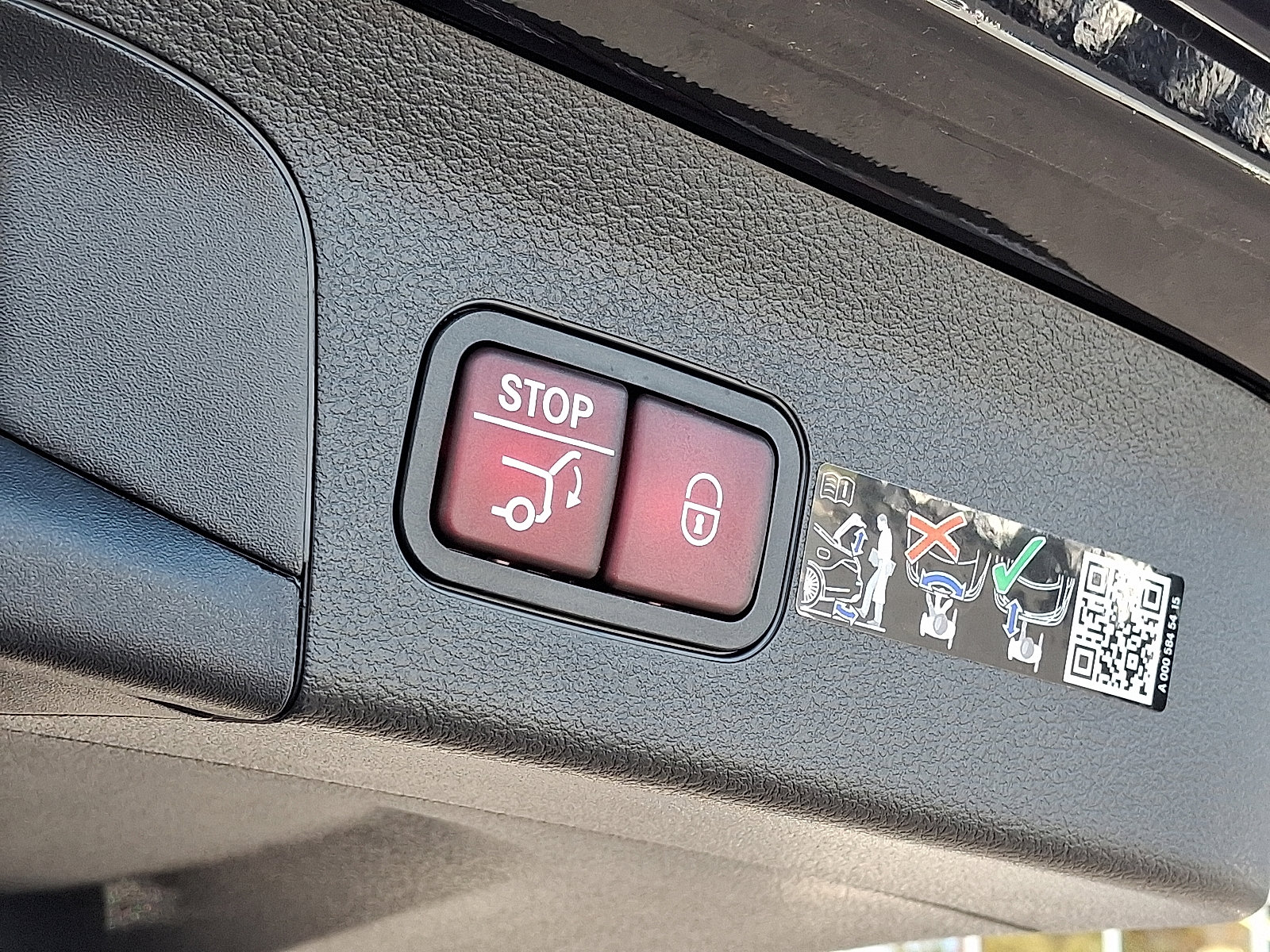 Certified 2026 Mercedes-Benz GLS 450 4MATIC image 26