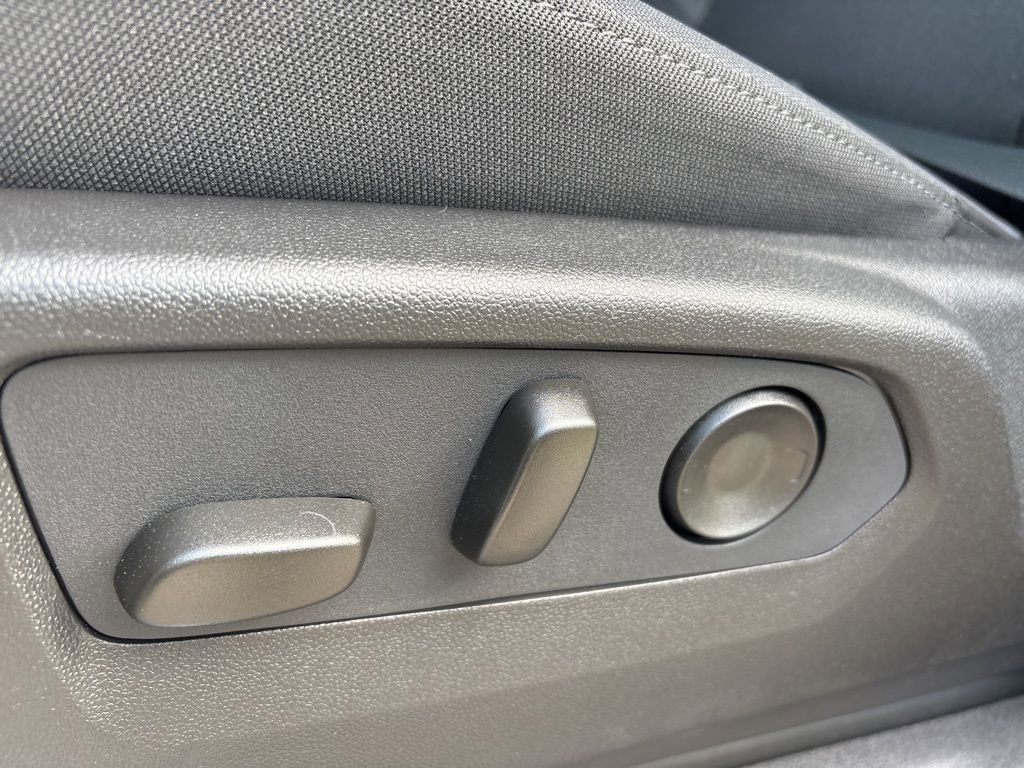 New 2026 GMC Sierra 2500 SLE w/ SLE Value Package; image 14