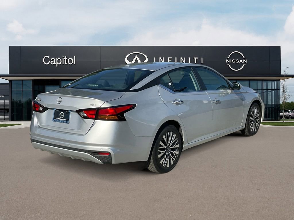 Used 2023 Nissan Altima 2.5 SV image 5