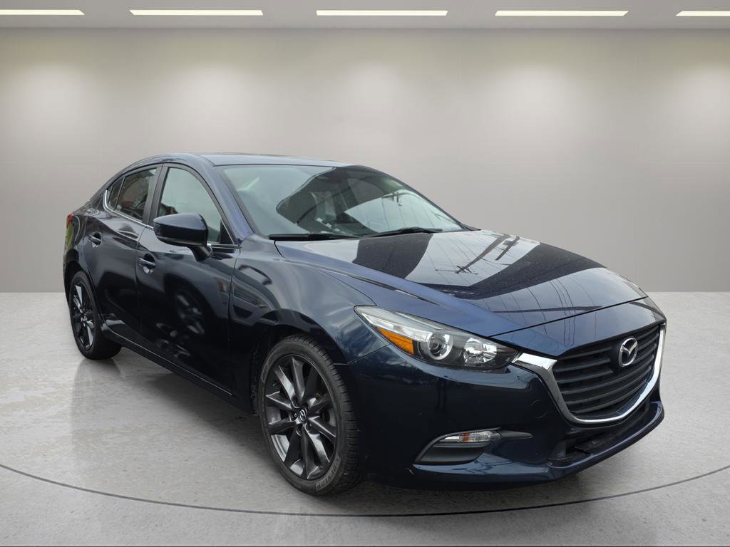 Used 2018 MAZDA MAZDA3 Touring FWD image 4