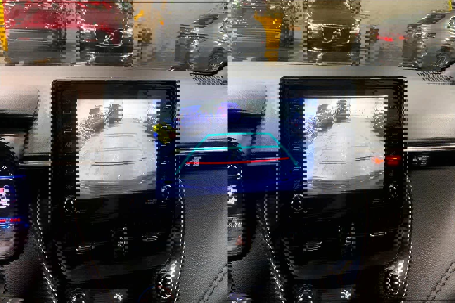 Used 2021 Toyota Corolla SE image 27