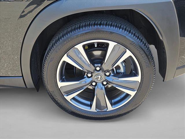 Used 2024 Lexus UX 250h FWD image 22