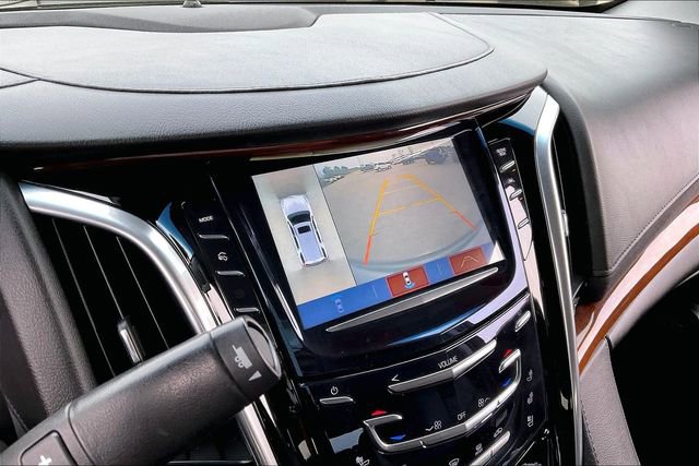 Used 2020 Cadillac Escalade Luxury image 10