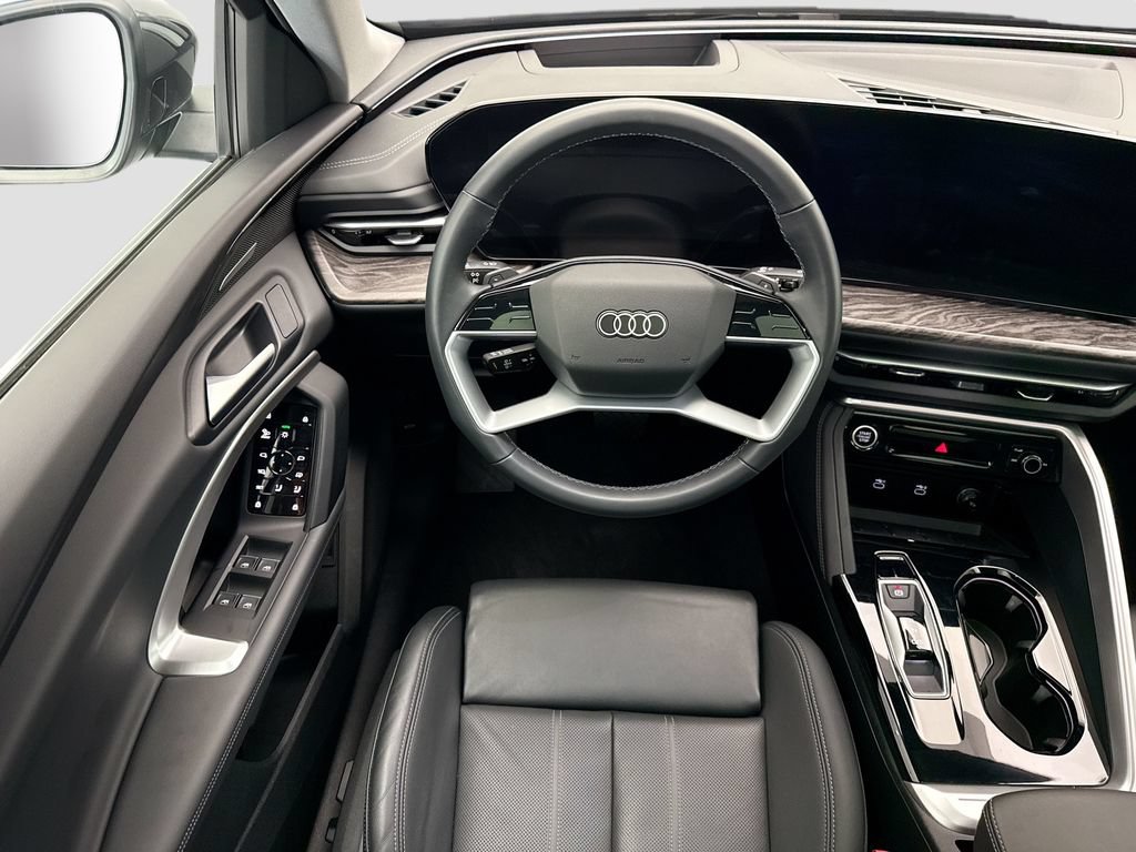 Used 2025 Audi Q5 Premium Plus w/ Premium Plus AWD/4WD image 10