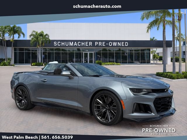 Used 2022 Chevrolet Camaro ZL1 RWD image 1