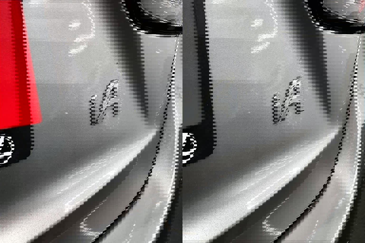 Used 2016 Scion iA image 9