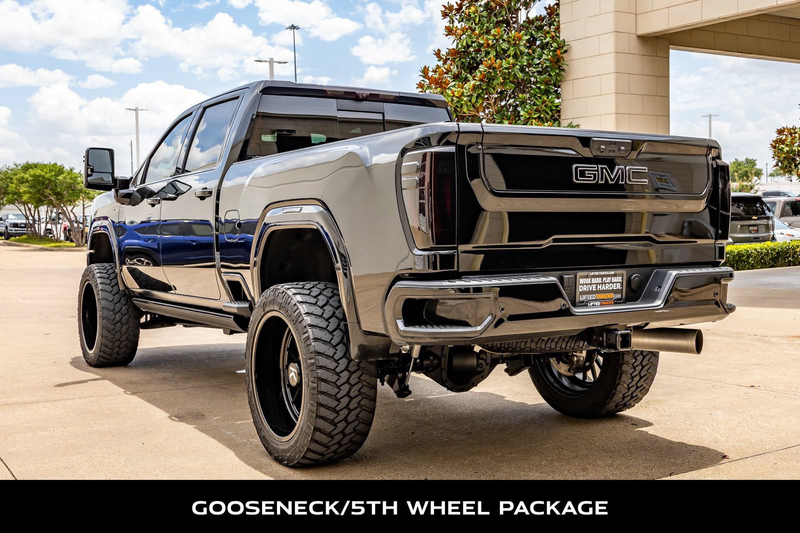 Used 2025 GMC Sierra 2500 Denali Ultimate AWD/4WD image 6