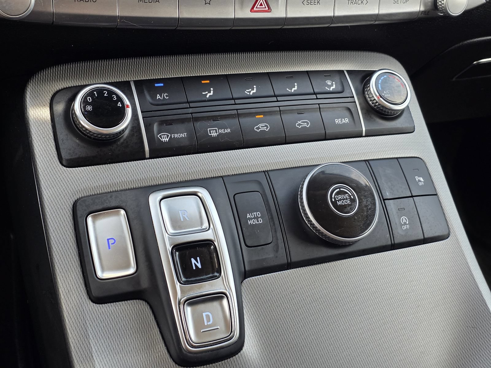 Used 2022 Hyundai Palisade SE FWD image 22
