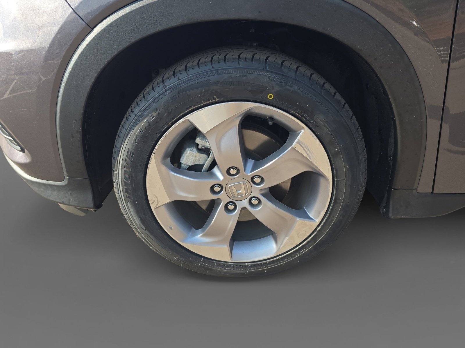 Used 2019 Honda HR-V LX image 9