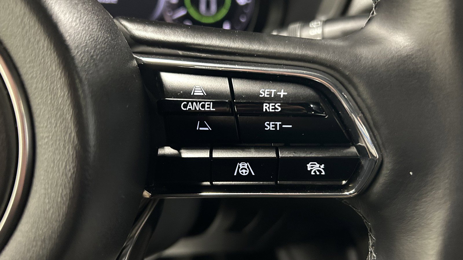 Used 2025 MAZDA CX-90 3.3 Turbo w/ Premium Plus Pkg image 24