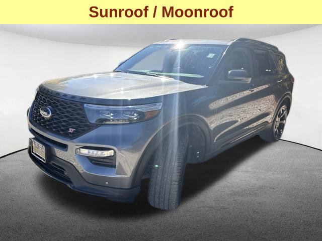 Certified 2024 Ford Explorer ST w/ Technology Package AWD/4WD image 5