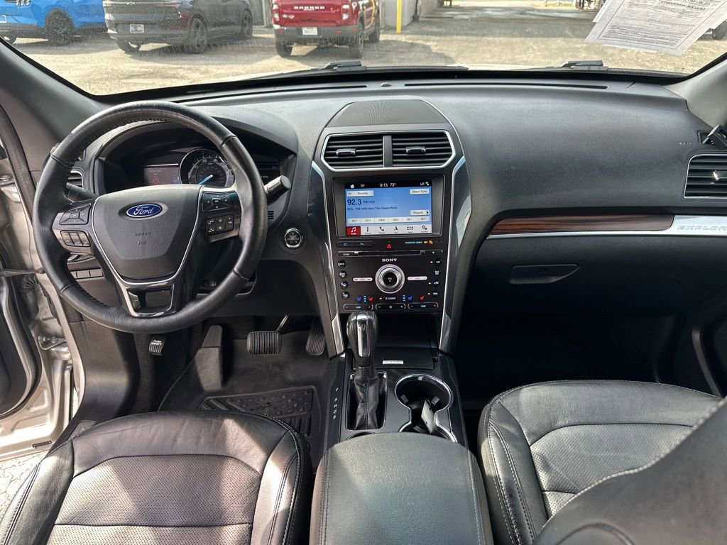 Used 2018 Ford Explorer Limited FWD image 14