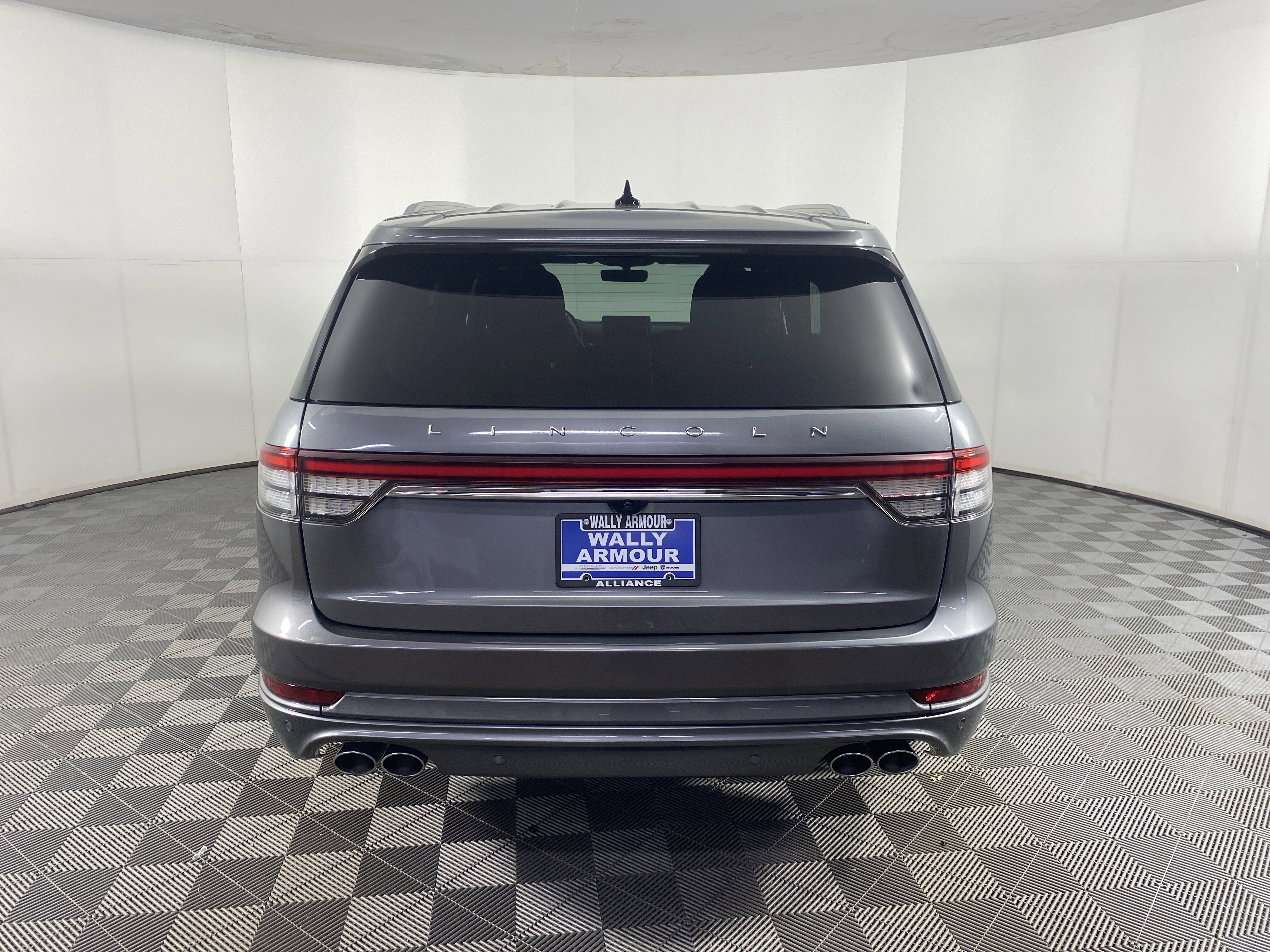 Used 2021 Lincoln Aviator Reserve w/ Equipment Group 208A image 10