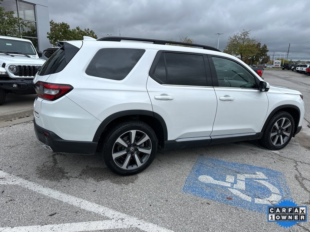 Used 2025 Honda Pilot Touring image 33