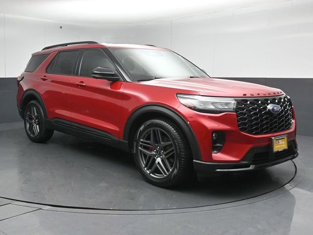 Certified 2025 Ford Explorer ST AWD/4WD video 1