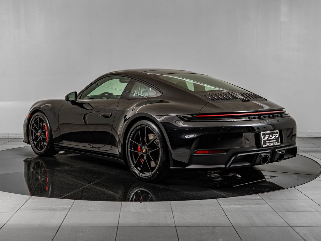 New 2026 Porsche 911 Carrera GTS RWD image 3