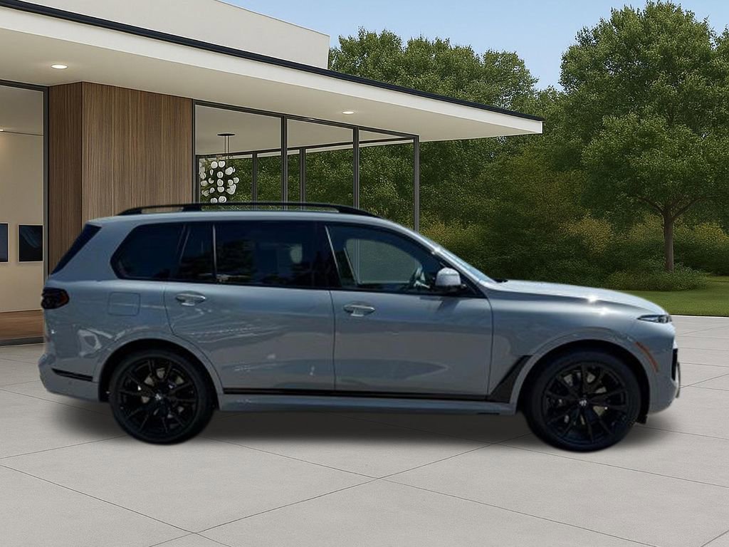 New 2026 BMW X7 xDrive40i w/ M Sport Package image 7