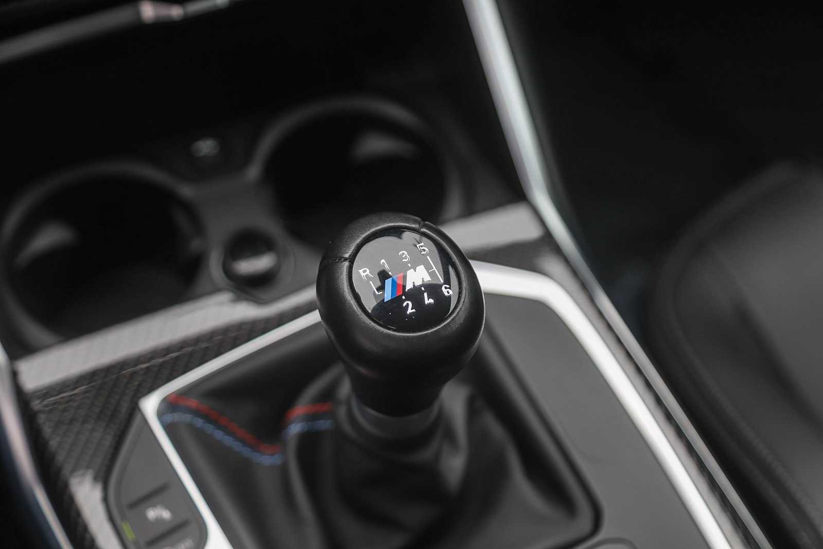 Used 2023 BMW M2 image 16