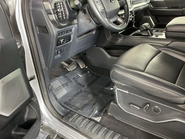 Used 2024 Ford F150 Lariat w/ Equipment Group 502A High image 17