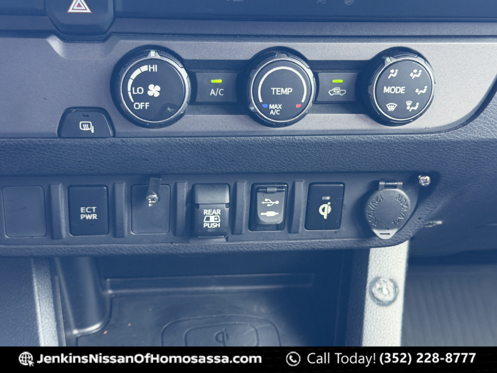 Used 2019 Toyota Tacoma TRD Sport RWD image 36