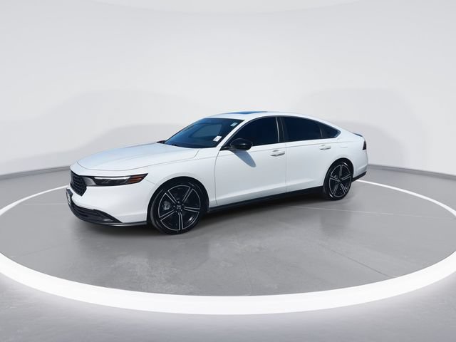 Used 2024 Honda Accord Sport image 4