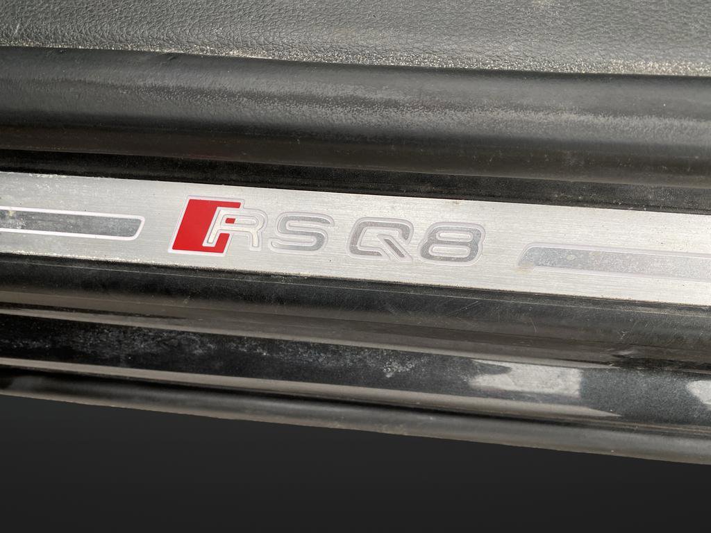 Used 2022 Audi RS Q8 w/ Carbon Optic Package image 49