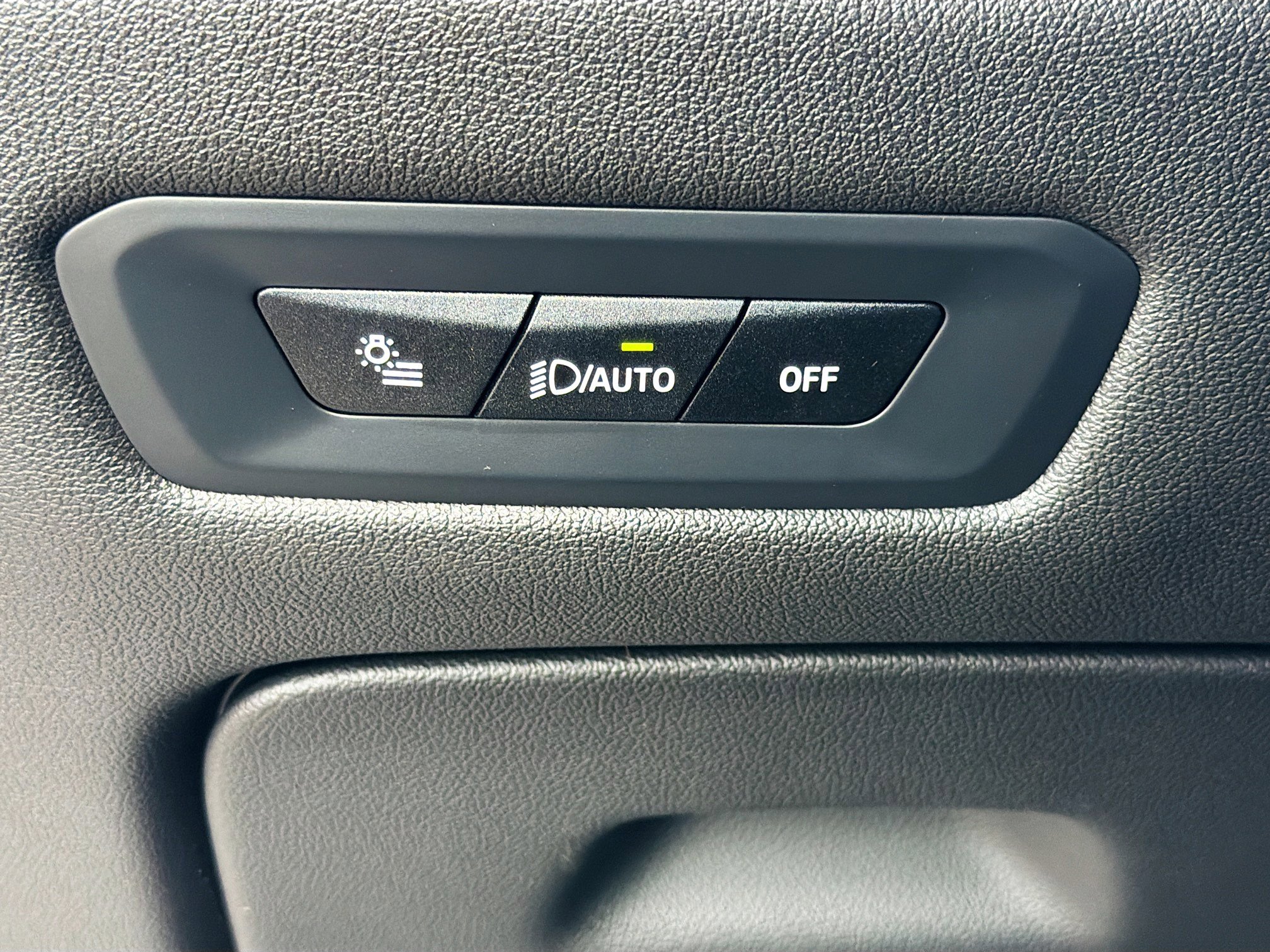 Used 2026 BMW X5 xDrive40i image 36