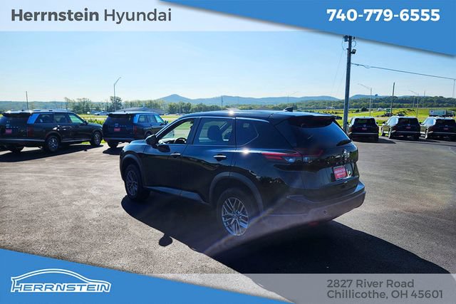 Used 2024 Nissan Rogue S AWD/4WD image 5
