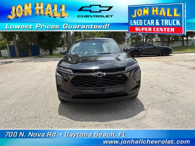 Used 2024 Chevrolet Trax RS w/ Driver Confidence Package FWD image 16