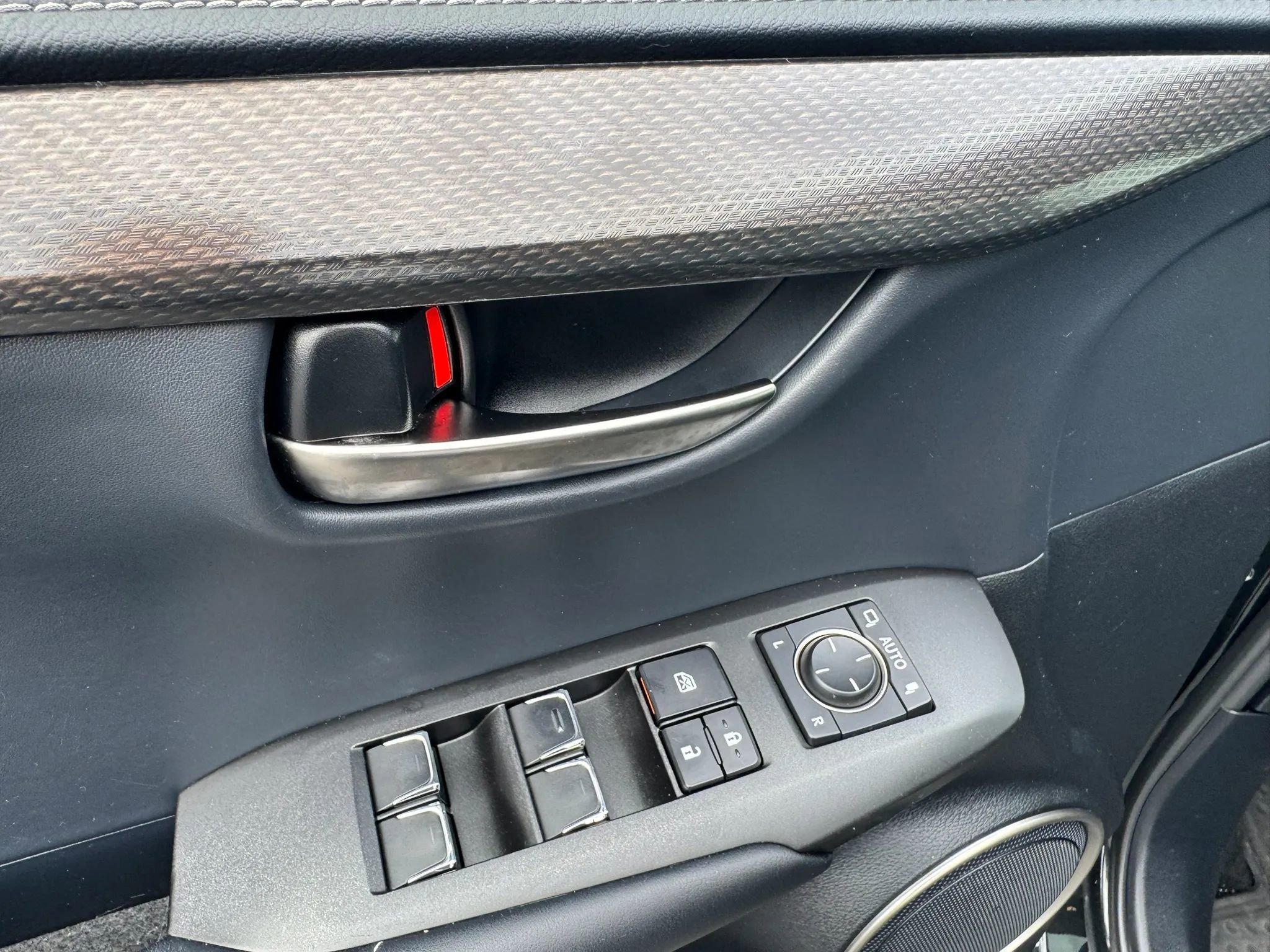 Used 2018 Lexus NX 300 AWD w/ Comfort Package image 39