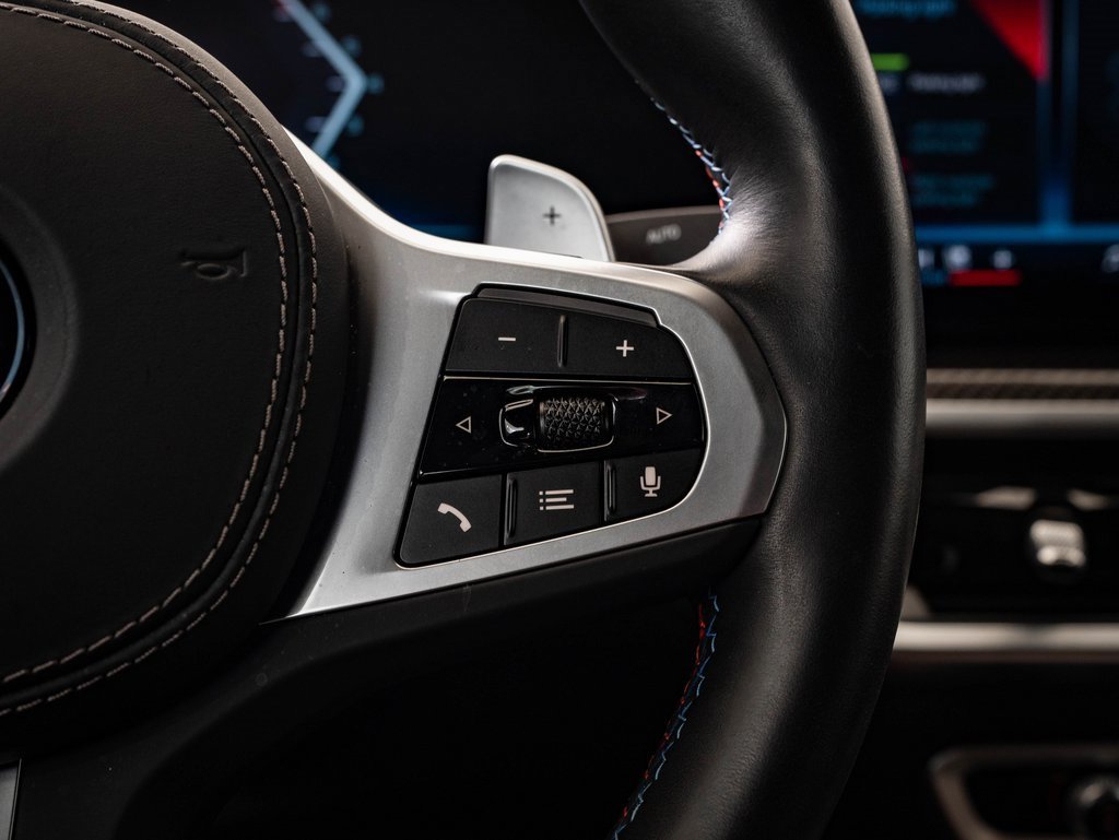 Used 2024 BMW X6 M60i w/ Dynamic Handling Package image 29