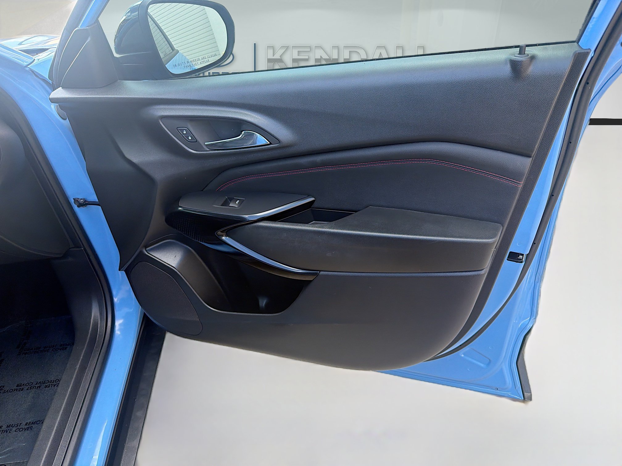 Used 2024 Chevrolet Trax RS FWD image 30