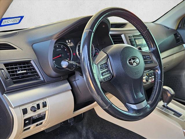 Used 2013 Subaru Outback 2.5i Premium image 9