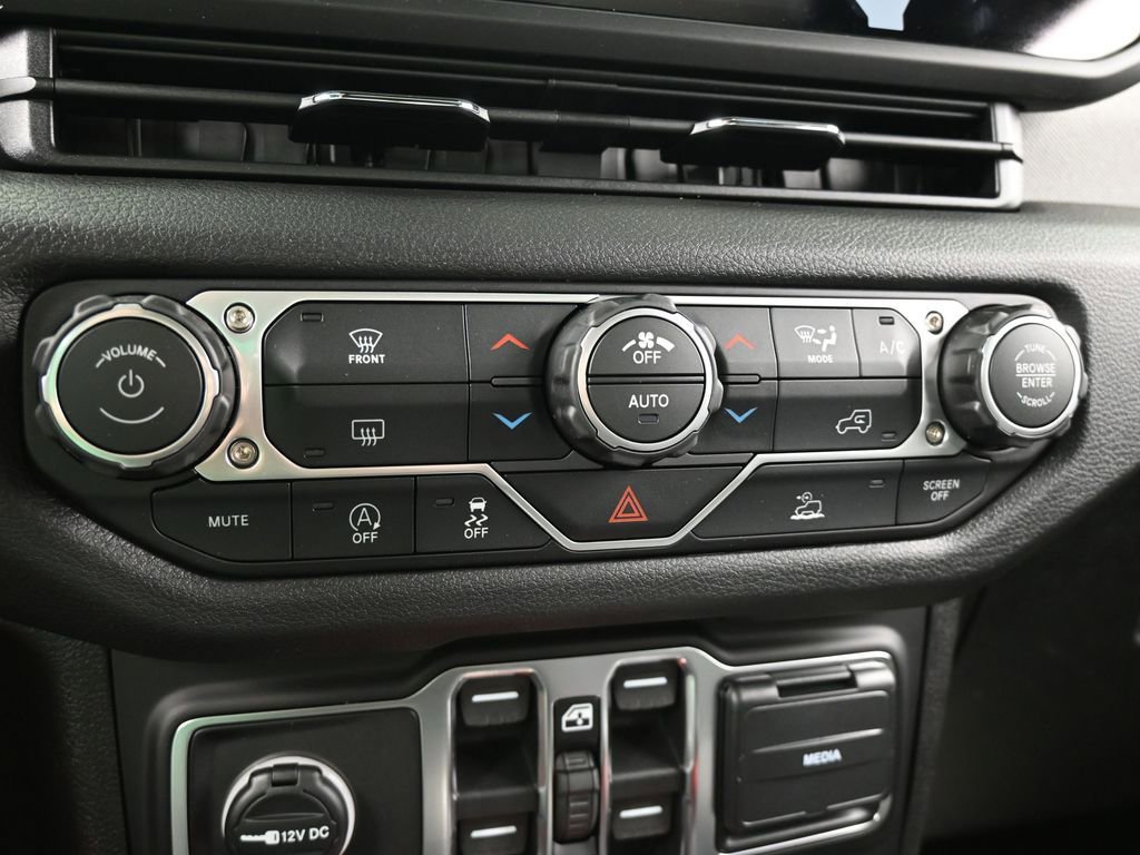 New 2026 Jeep Gladiator Willys image 19