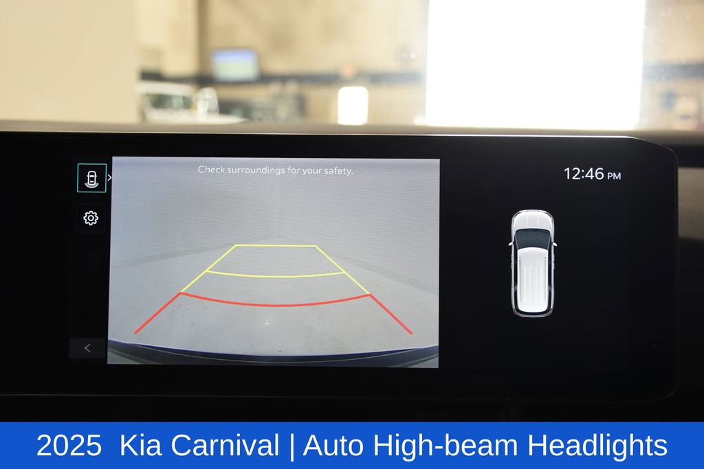 Used 2025 Kia Carnival FWD image 14