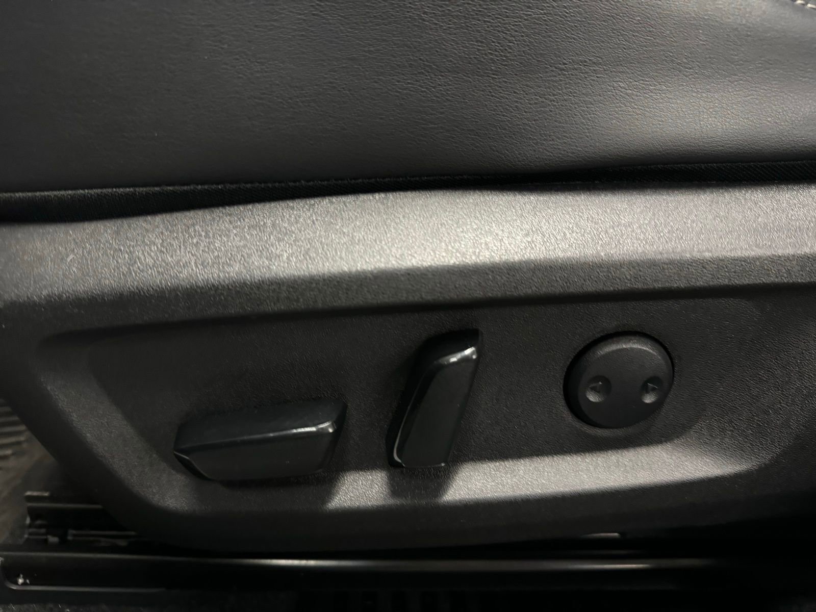 Used 2024 Nissan Rogue Platinum w/ Platinum Premium Package image 20