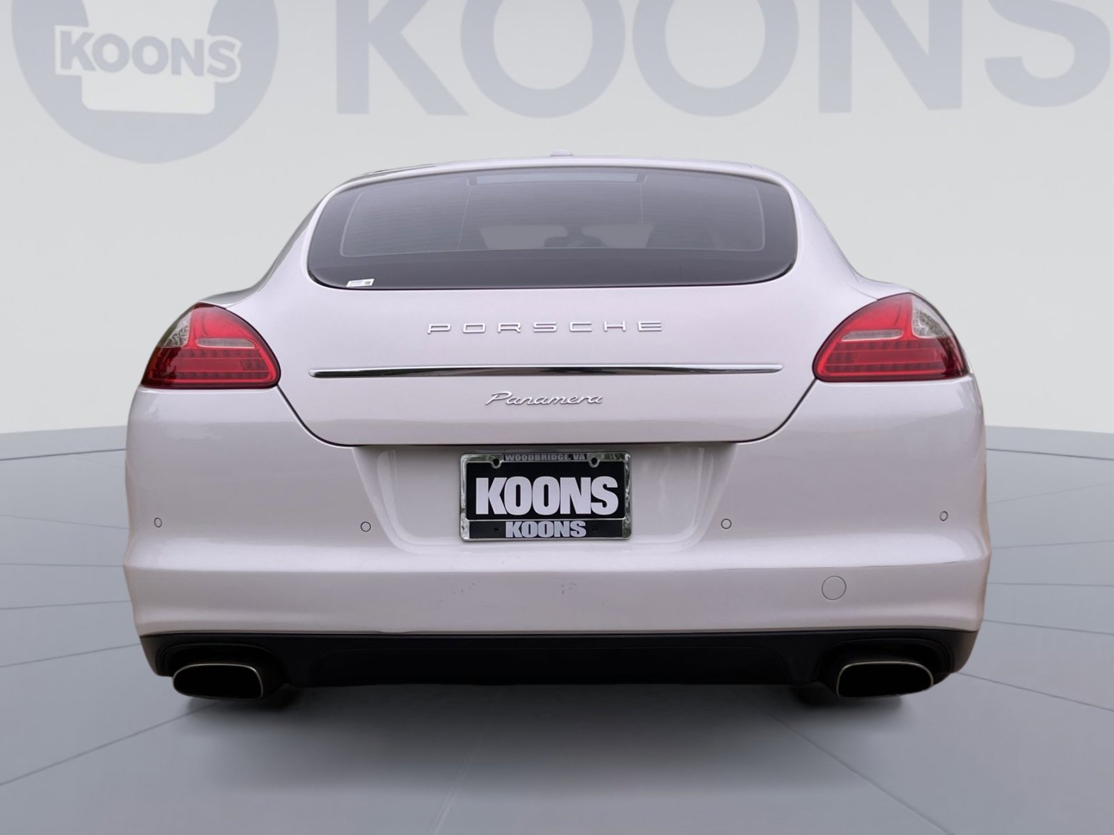 Used 2011 Porsche Panamera RWD image 15