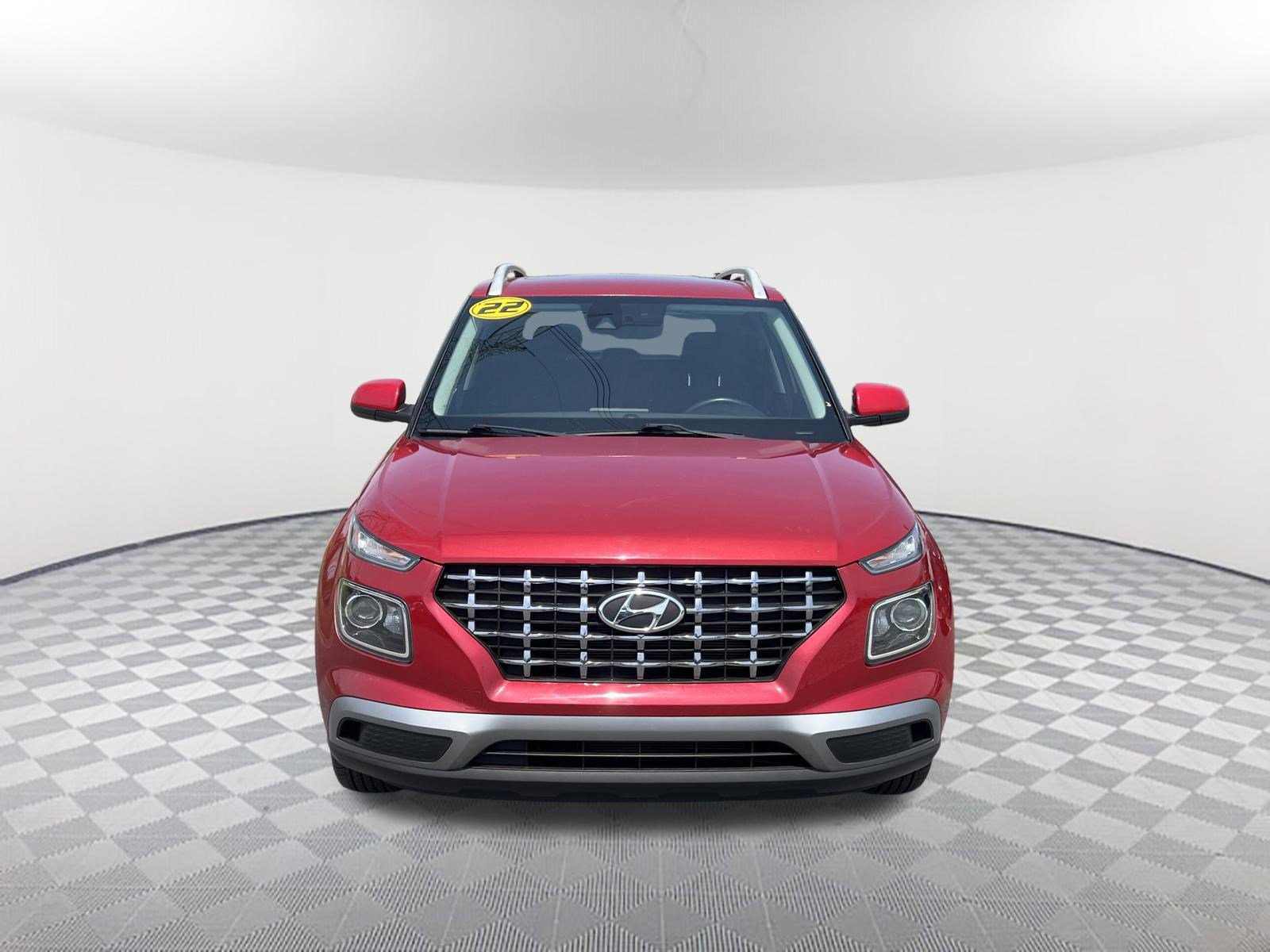 Used 2022 Hyundai Venue SEL image 2
