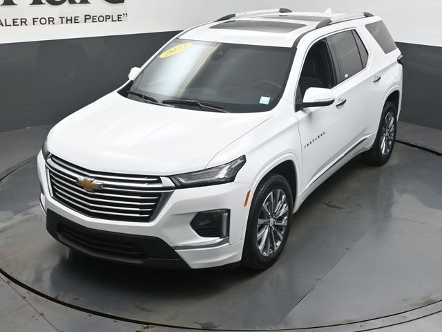Used 2023 Chevrolet Traverse Premier image 47