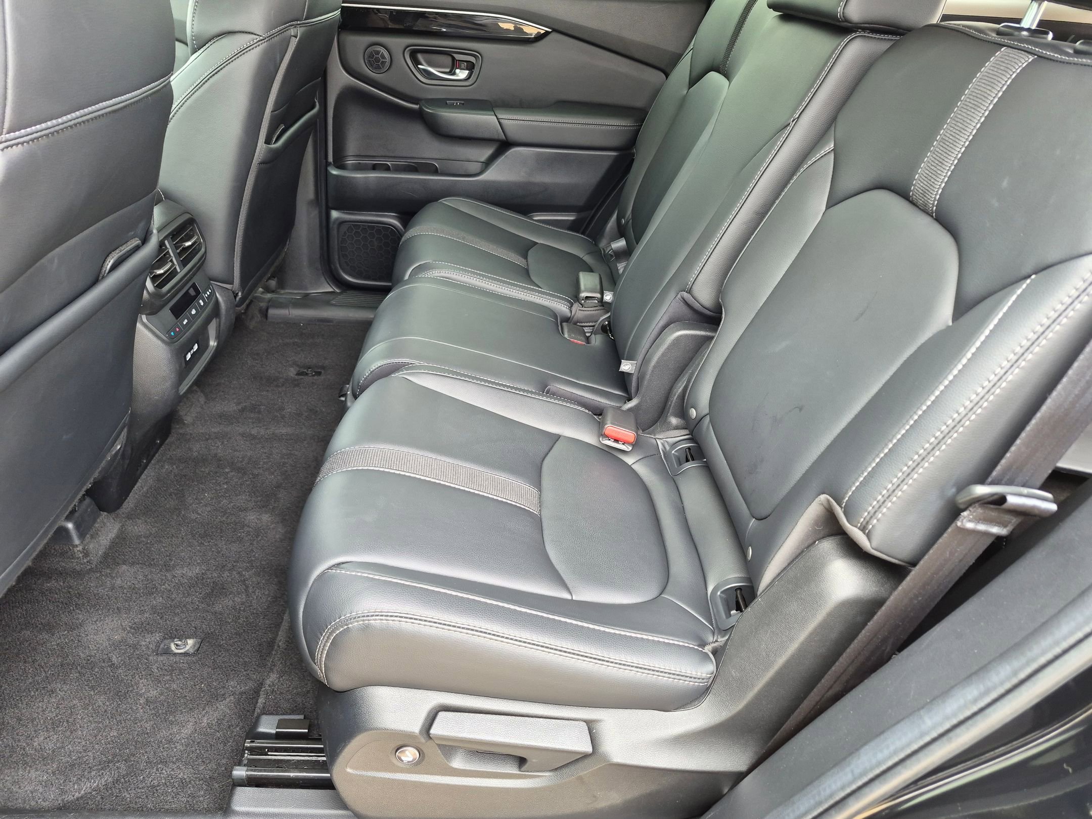 Certified 2023 Honda Pilot Touring image 25