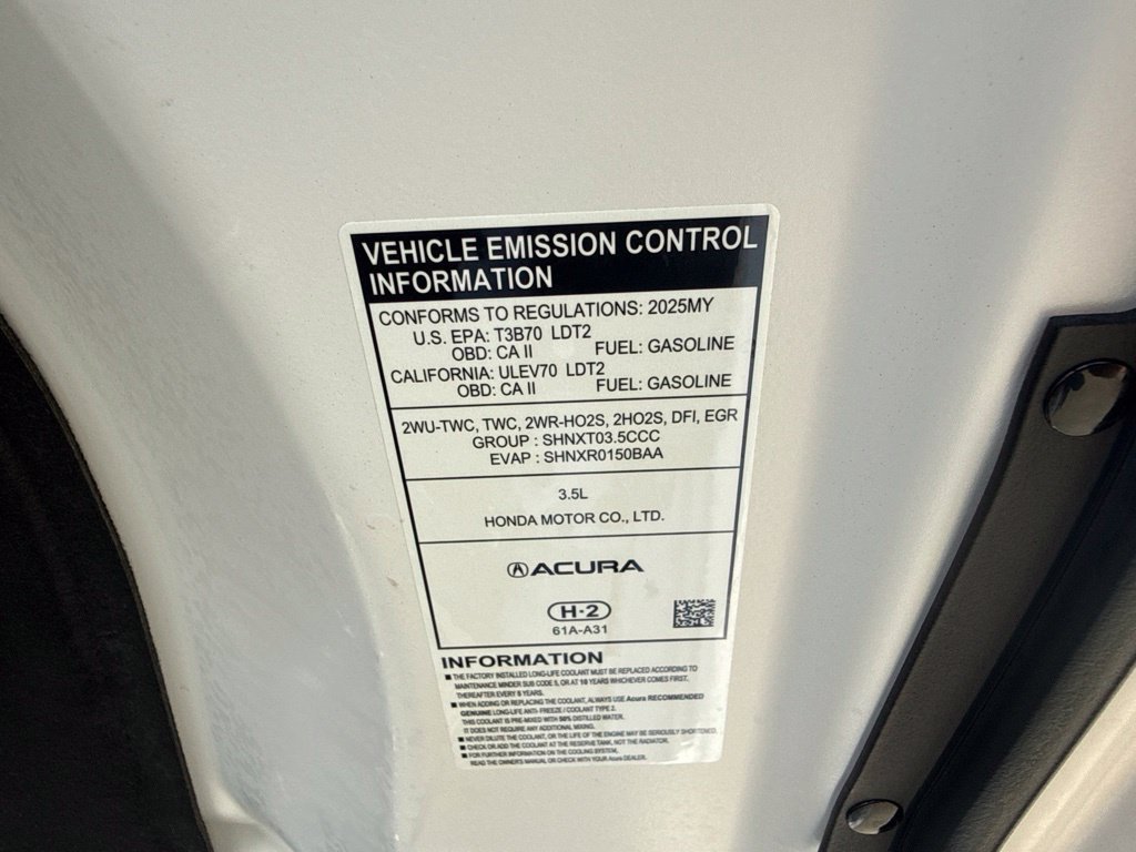 Used 2025 Acura MDX w/ Technology Package FWD image 34
