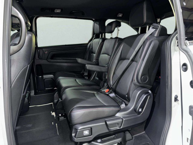 Used 2023 Honda Odyssey Sport image 37