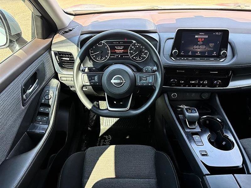 Used 2022 Nissan Rogue SV FWD image 42