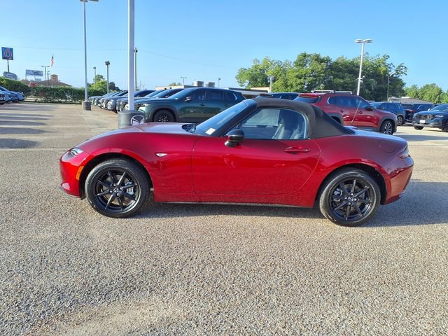 New 2026 MAZDA MX-5 Miata Sport RWD image 8