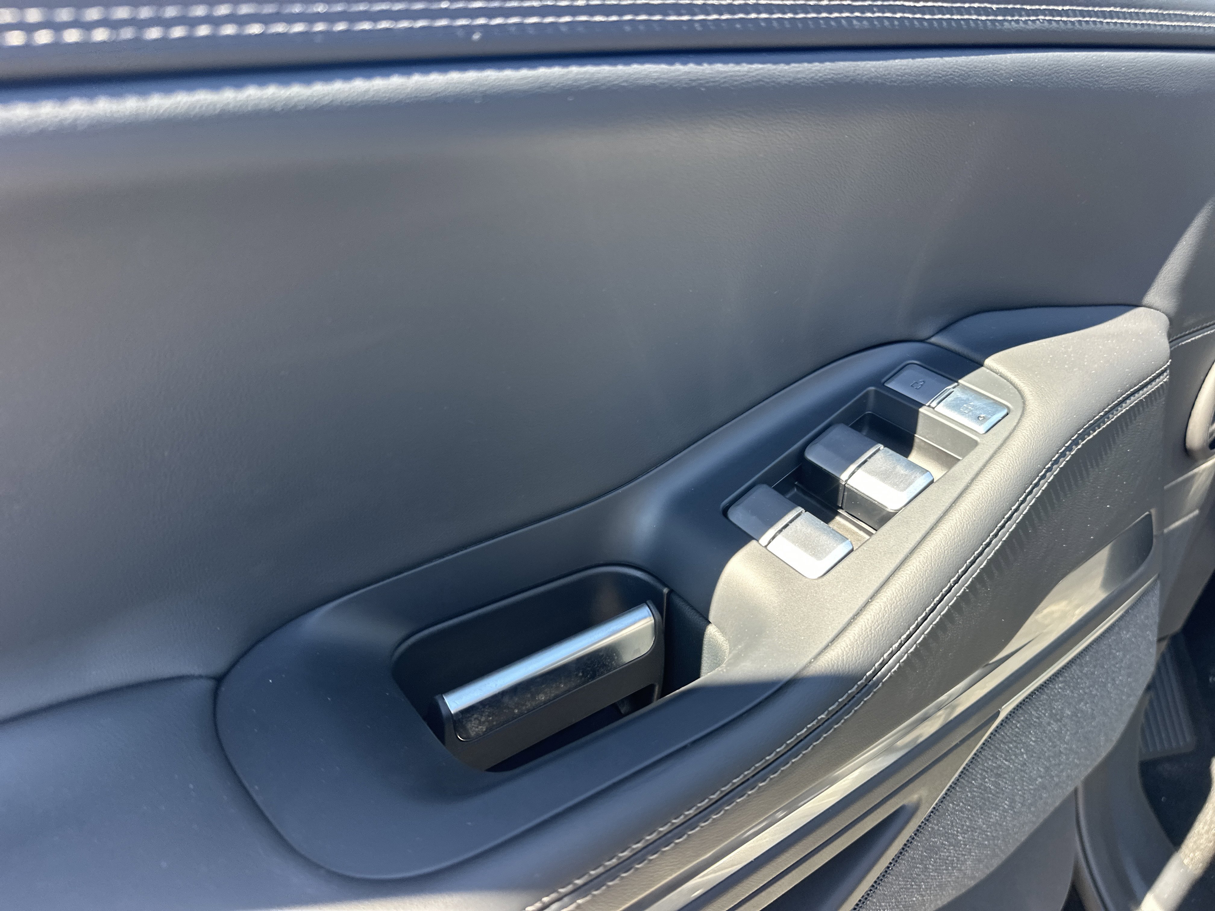 New 2025 Lincoln Navigator Reserve w/ Jet Appearance Package image 18