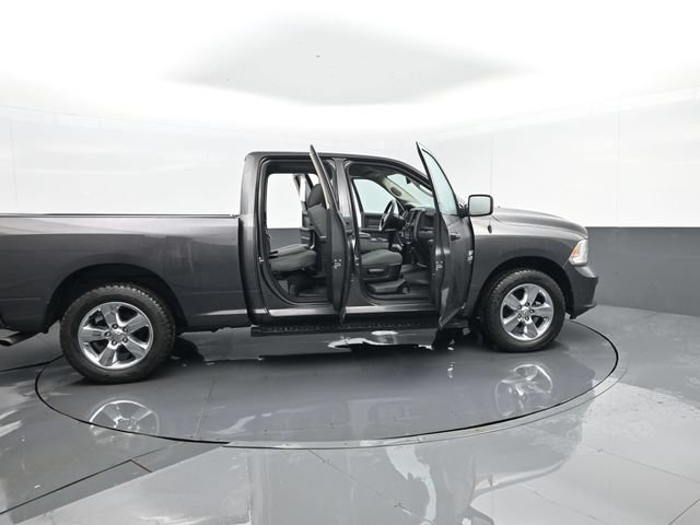 Used 2019 RAM 1500 Express w/ Express Value Package AWD/4WD image 27